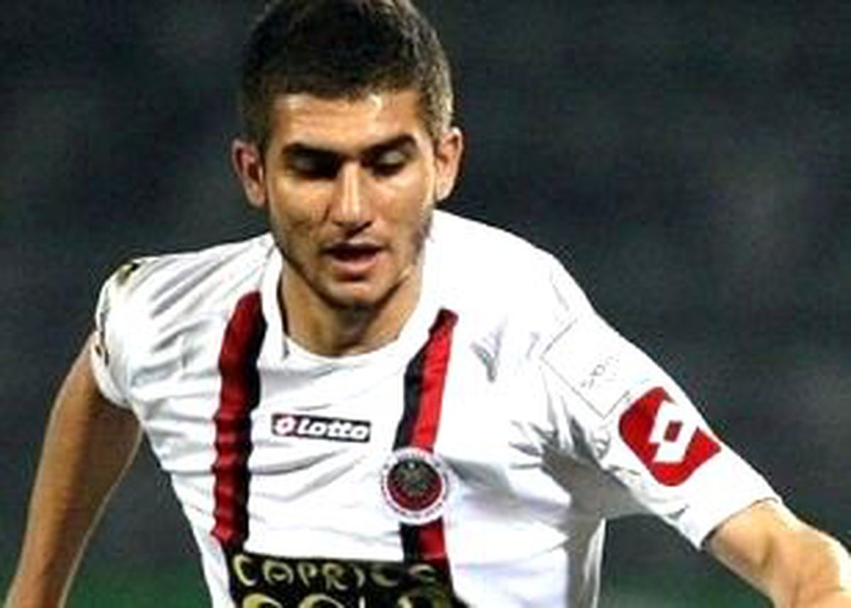 Ezeli Rakipler Bu Kez de Soner İçin Kapışacak!