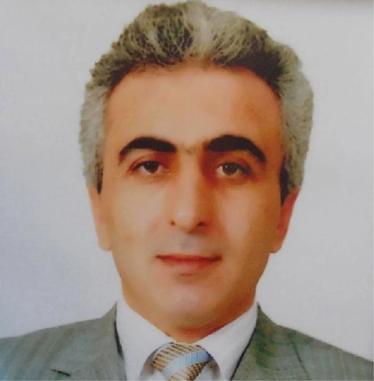 Hasan Şentürk, Dikili\'de Defnedildi