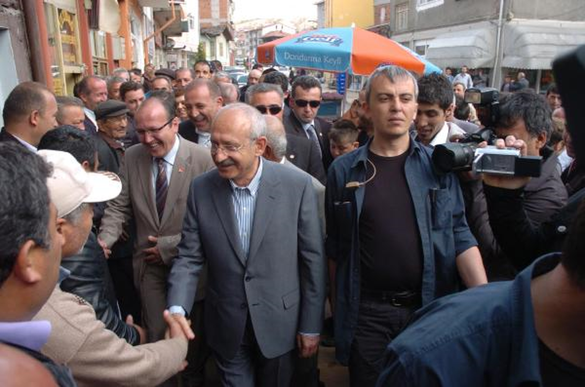 Kılıçdaroğlu; Erdoğan ile Evren Birbirine Benziyor