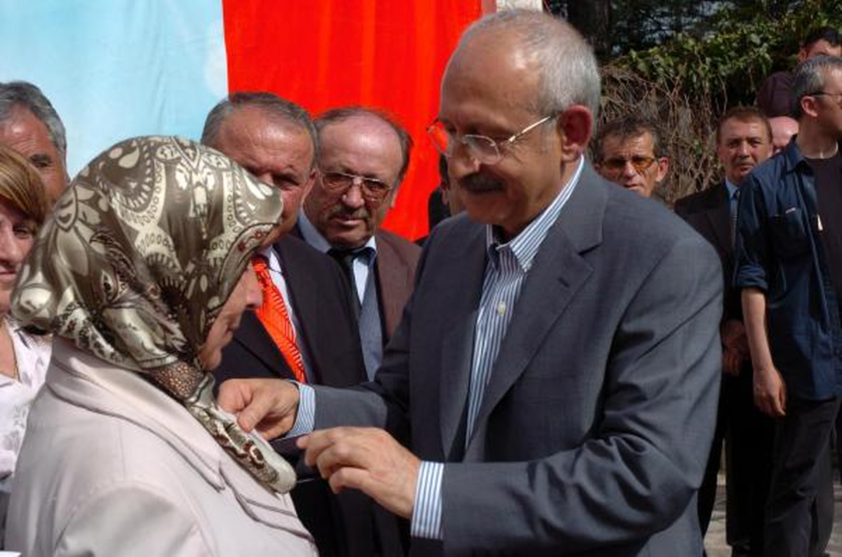 Kılıçdaroğlu; Erdoğan ile Evren Birbirine Benziyor (2)