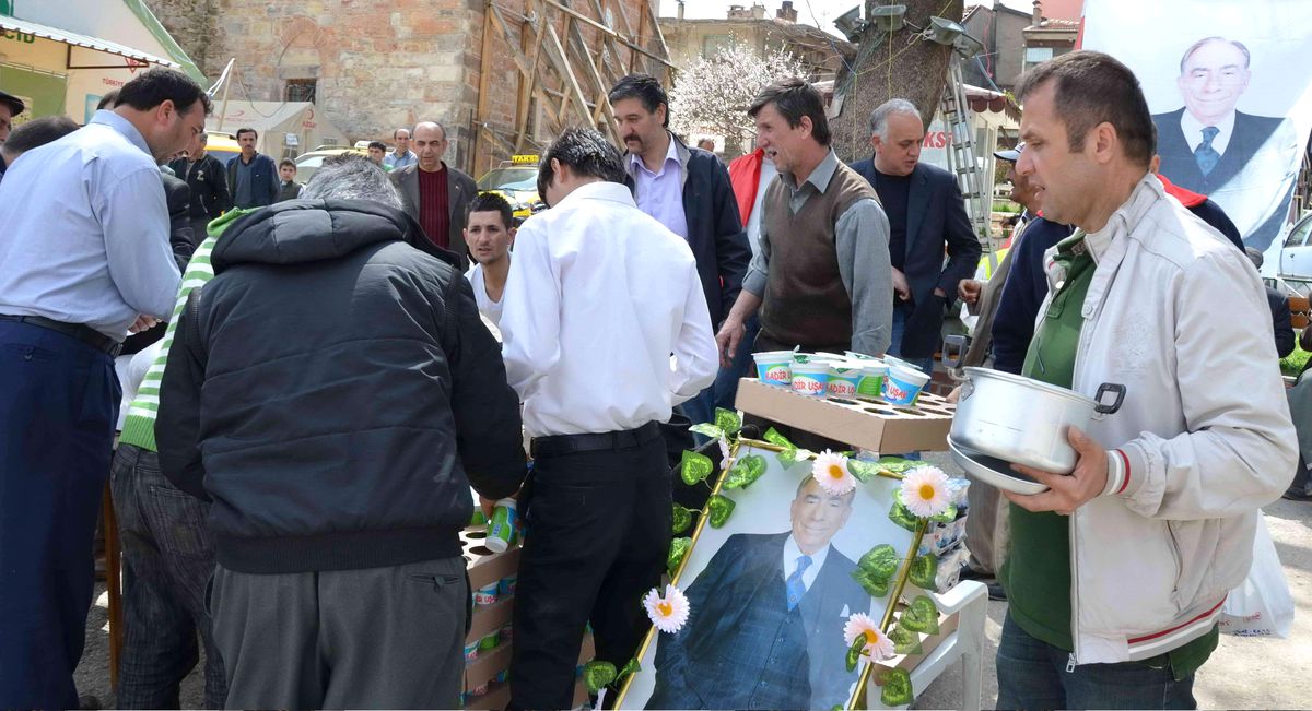 Merhum Başbuğ İçin Simav\'da Mevlit Okutuldu