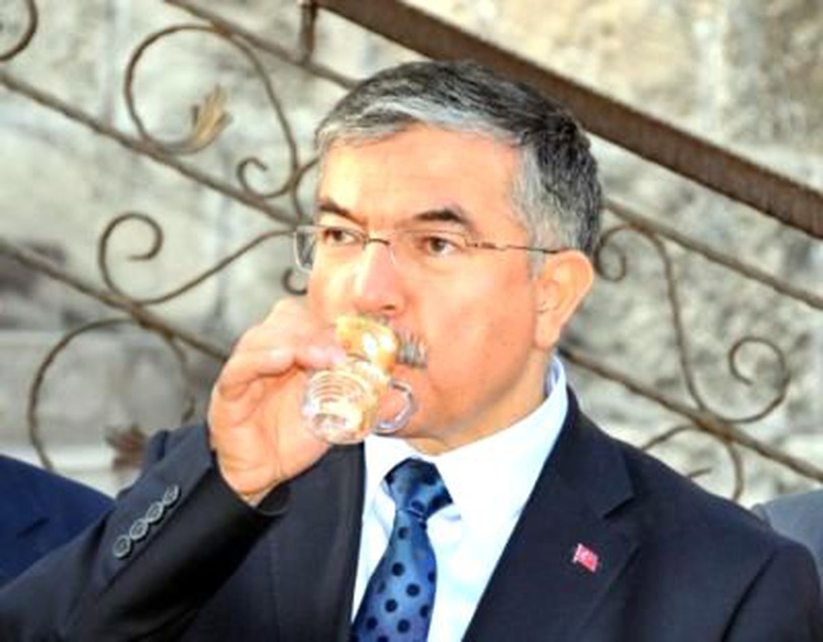 Milli Savunma Bakanı Yılmaz; 74 Milyonun Partisiyiz (2)