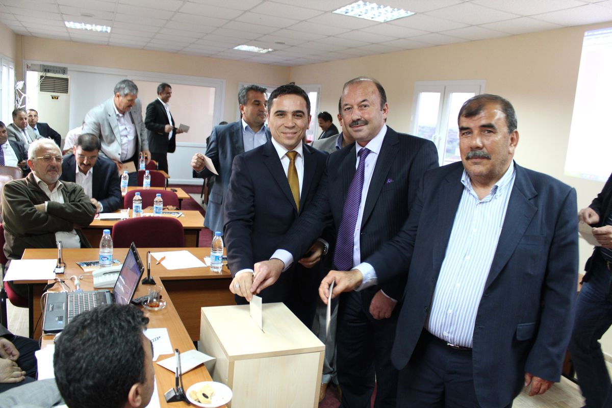 Rauf Denktaş'ın Adı Sarıçam'da Caddeye Verildi