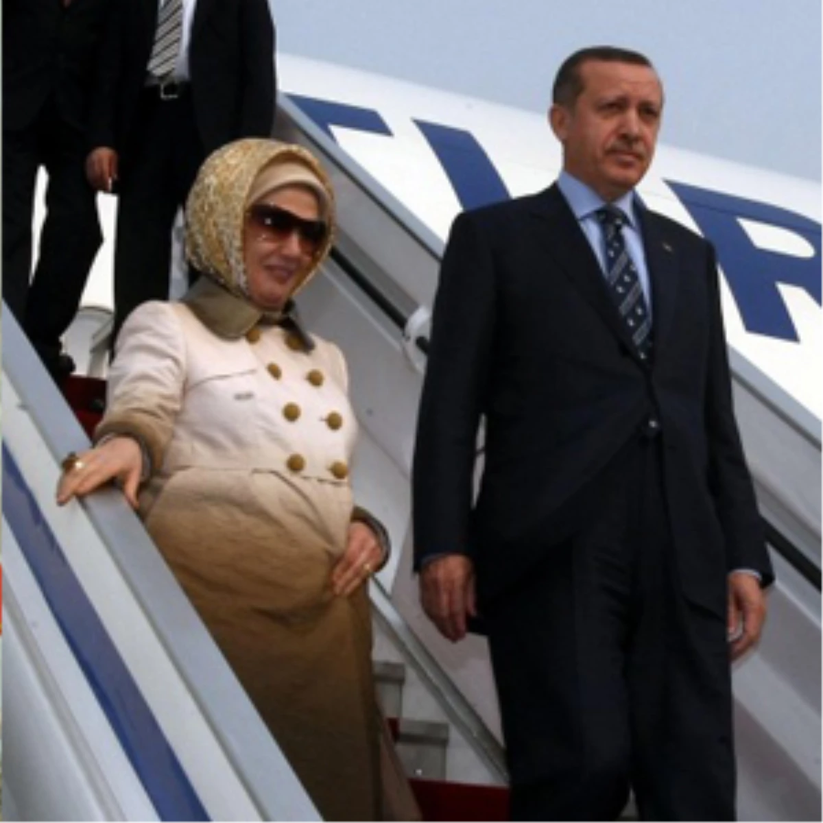 Başbakan Erdoğan, Silah Krizi Sebebiyle Uçakta Bekledi