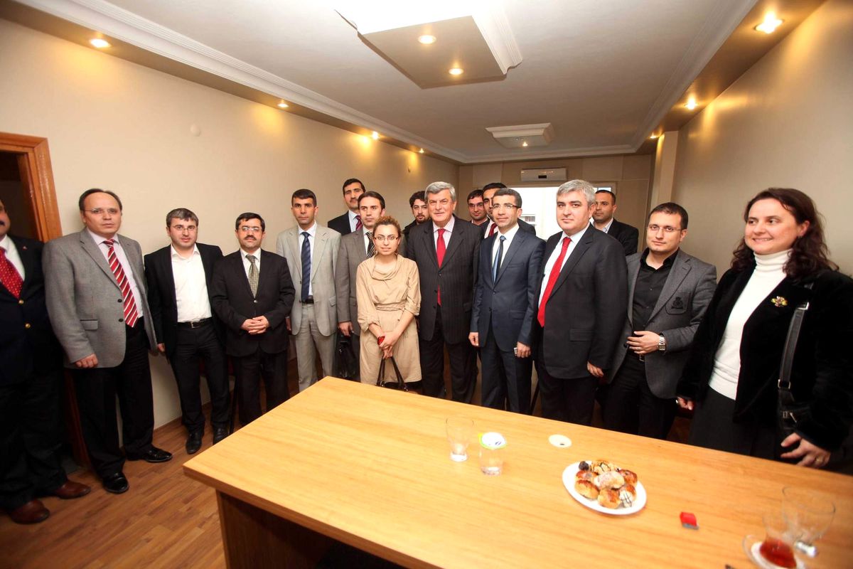 Başkan, Gebzeli Avukatlarla Bir Araya Geldi