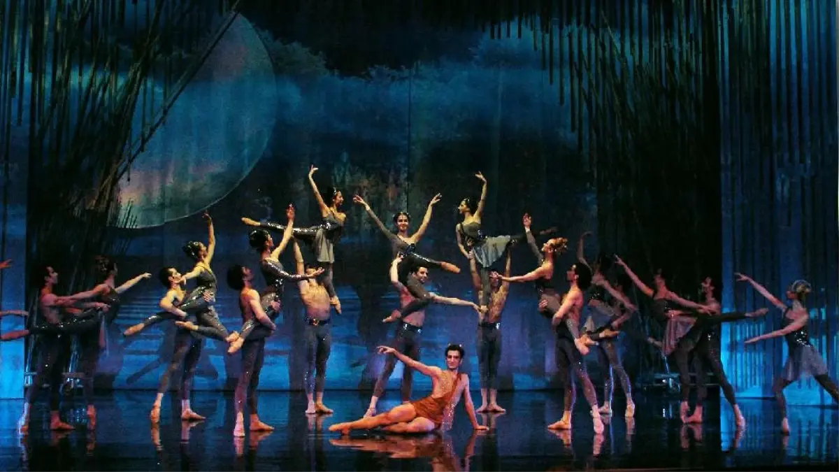 \'Bir Yaz Gecesi Rüyası\' Antalya\'da İlk Kez Sahnelenecek