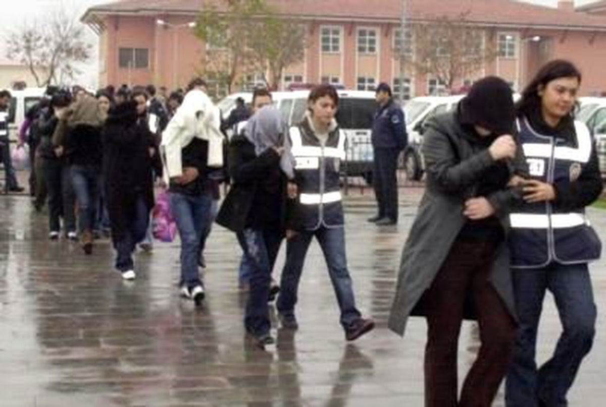 Bolu\'da Fuhuş Operasyonu