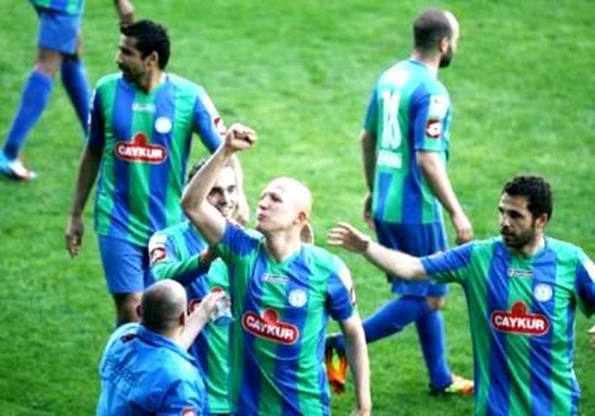 Çaykur Rizespor, 3 Puanı 2 Golle Aldı