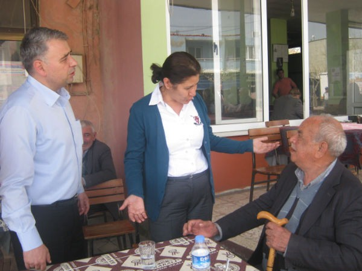 CHP Milletvekili Öz, Akhisar\'ı Ziyaret Etti