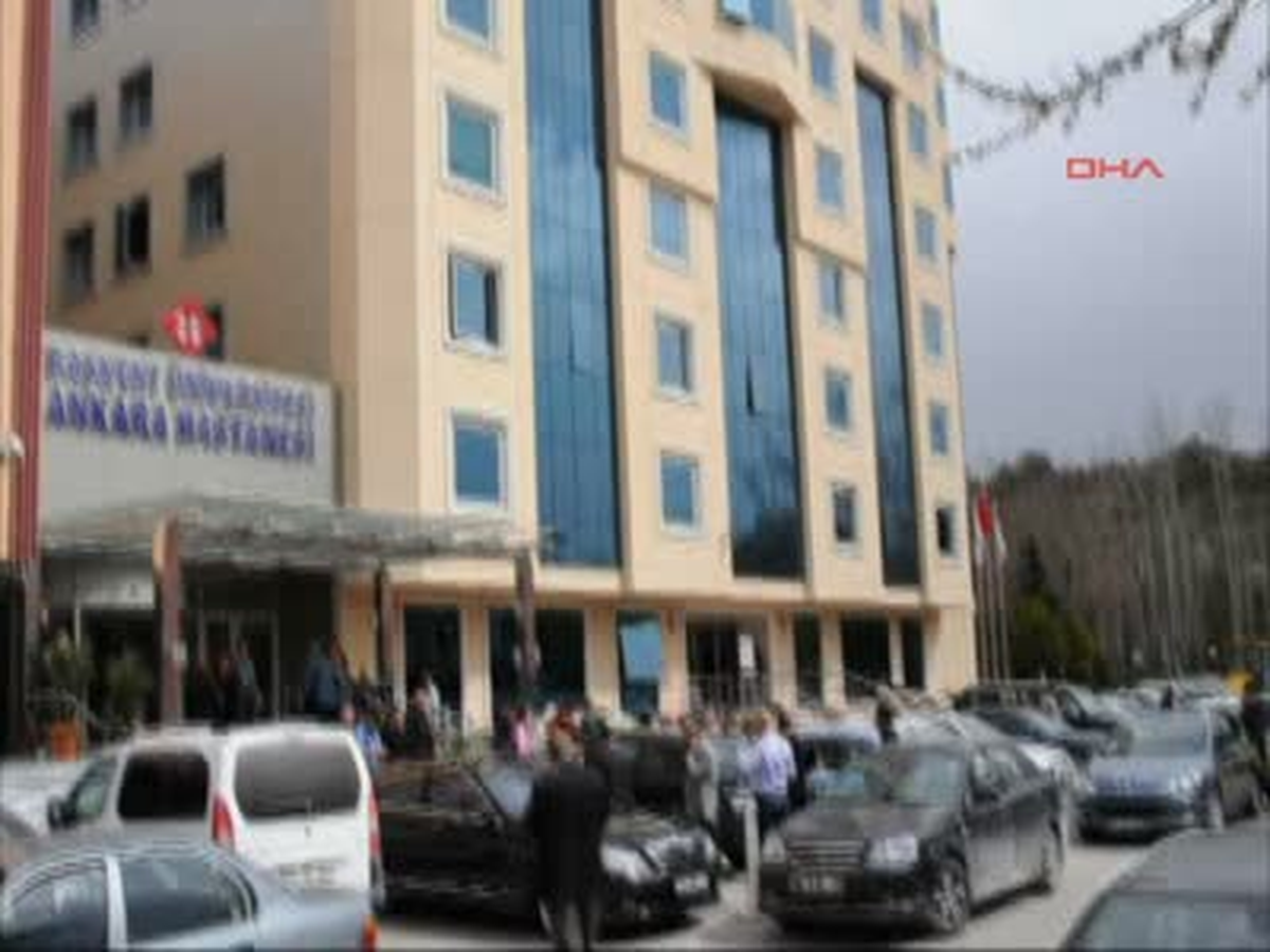 Mehmet Haberal\'in Annesi Öldü