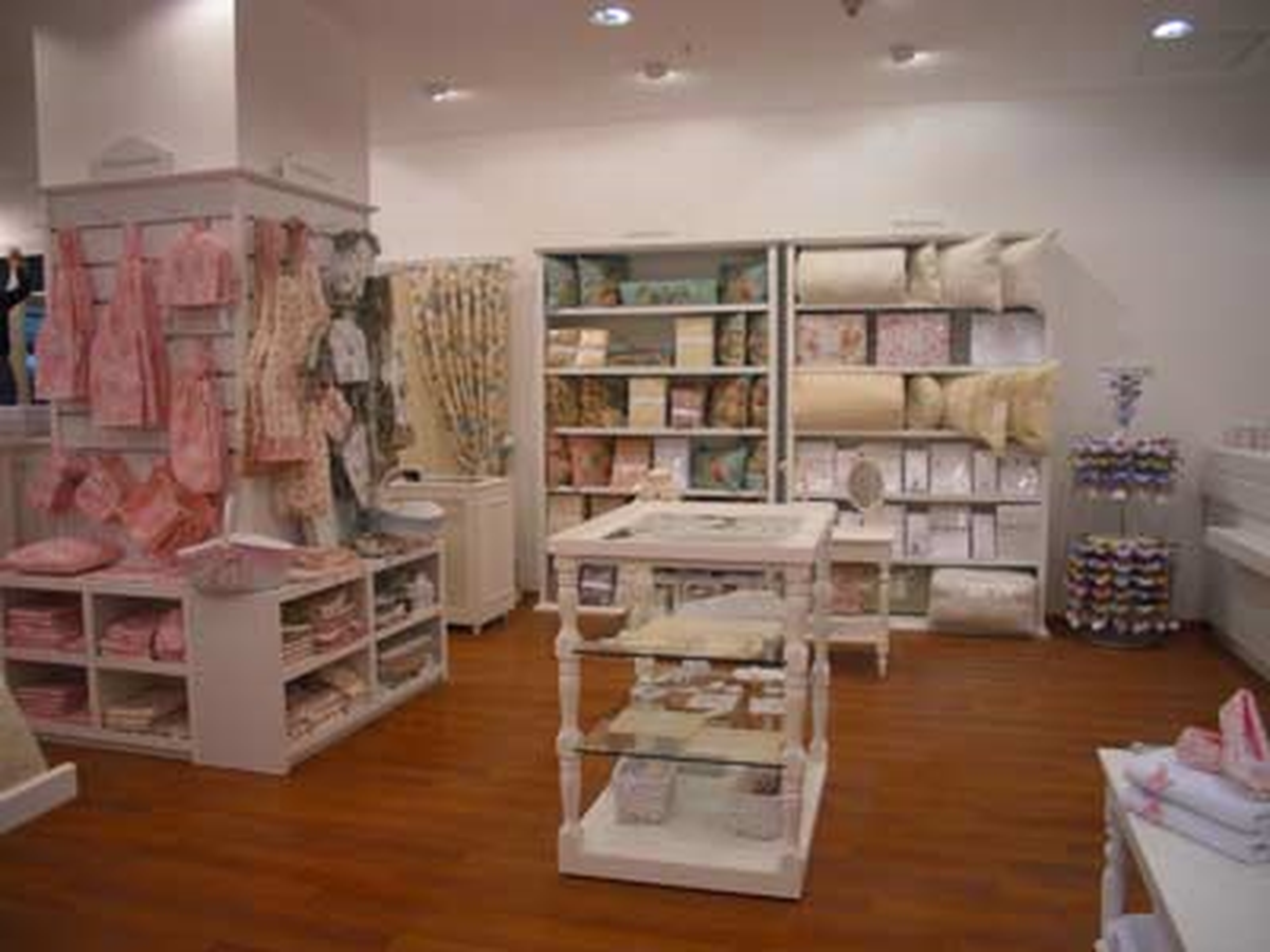 English Home Baharı Karşılıyor