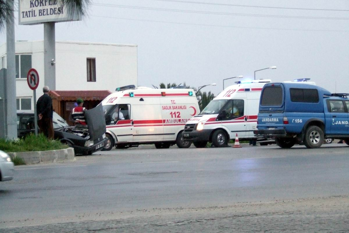 Güre'de Kaza Ucuz Atlatıldı: 3 Yaralı
