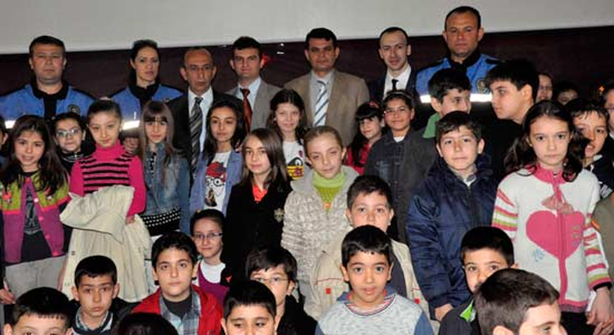 Güvenli İnternet Eğitimi