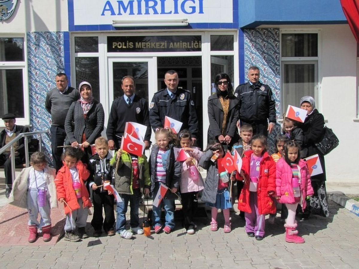 Hisarcık Anaokulu Öğrencileri, İlçe Emniyet Amirliğini Ziyaret Etti