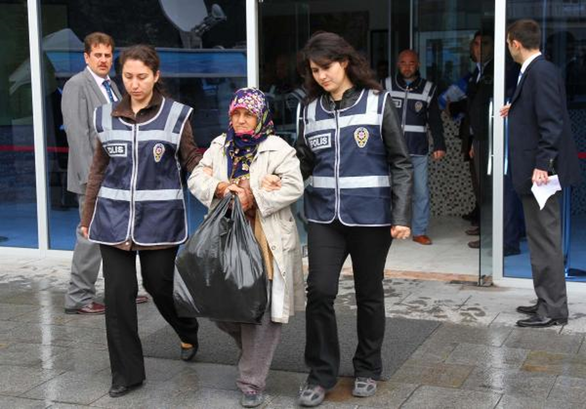 Kardeşlerin Cinayet Şüphelileri Adliyede