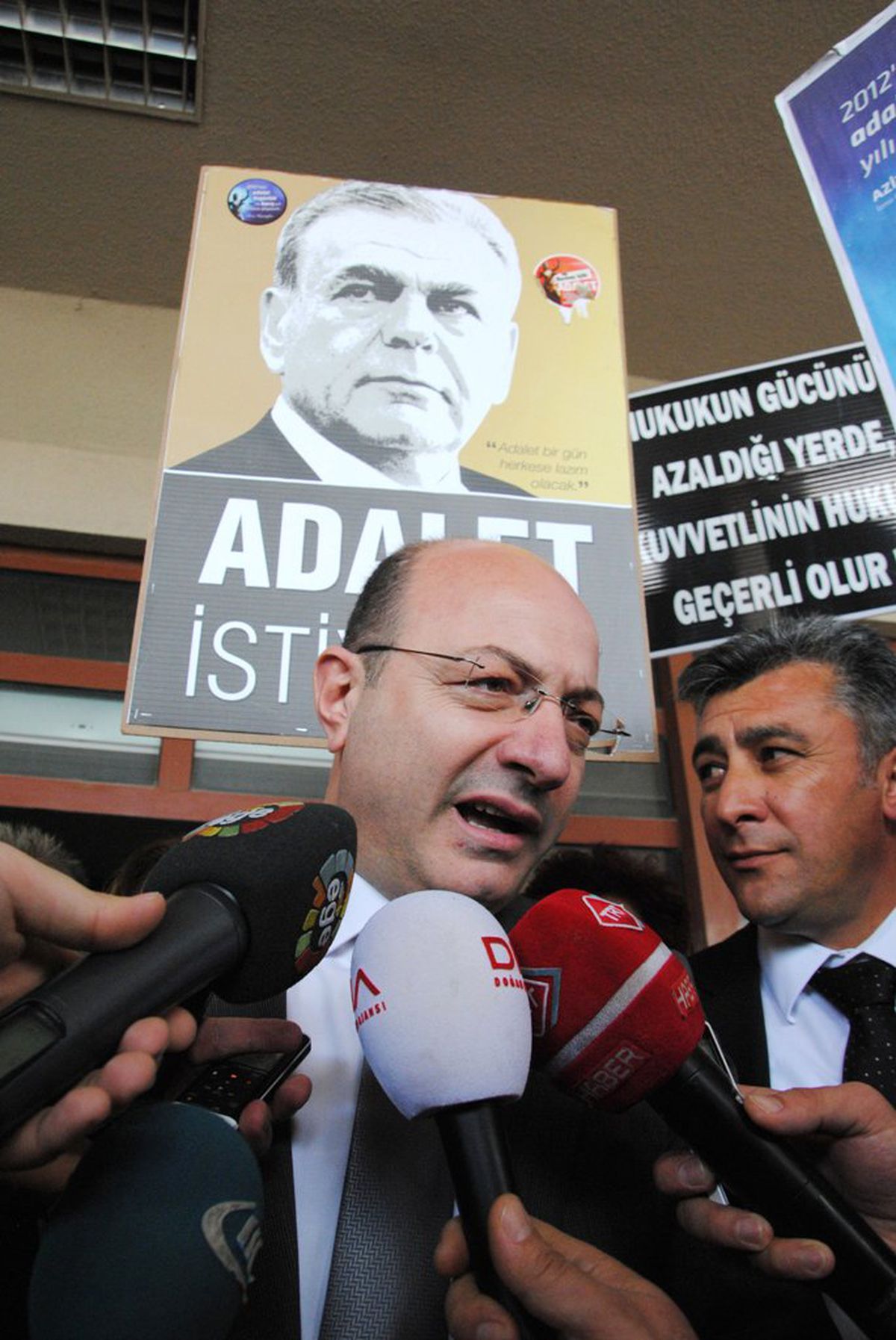 İlhan Cihaner'den Sert Sözler