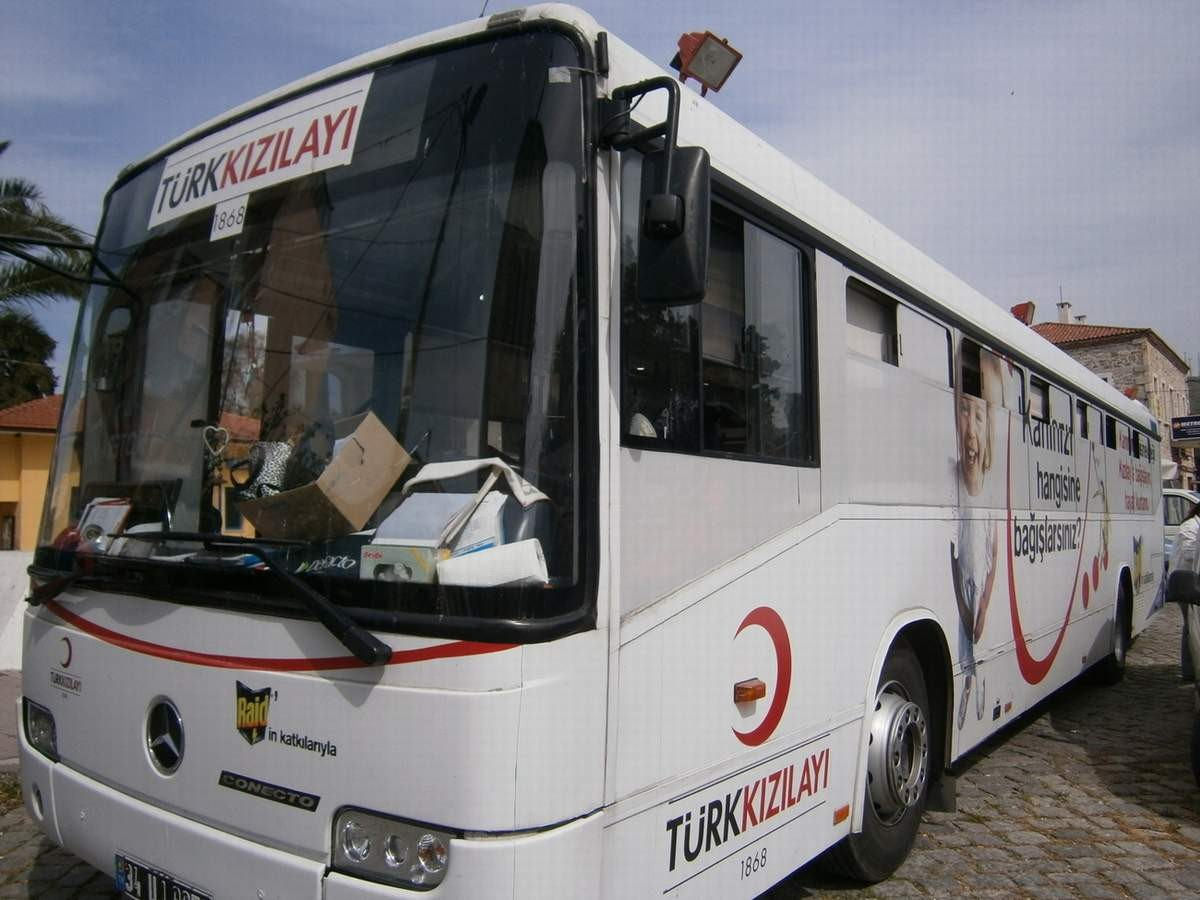 Kızılay, Foça\'da 85 Ünite Kan Topladı