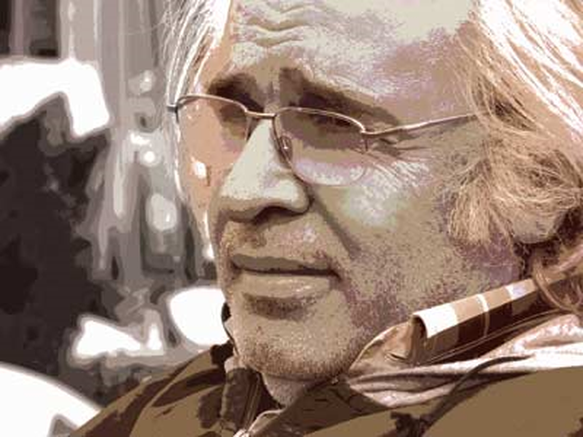 Mustafa Eren, 50 Yıldır Yazıyla Uğraşıyor