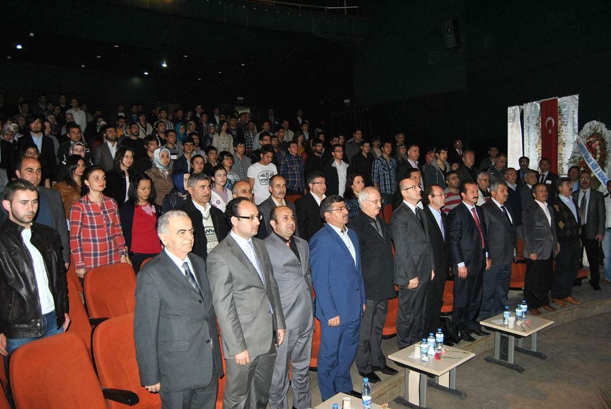 Niğde\'de Yeni Anayasa\'dan Beklentiler Konuşuldu