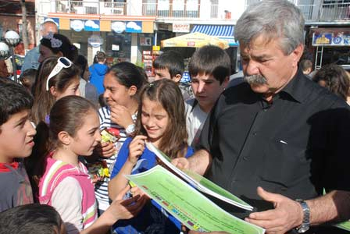 Özgüven Çocuklarla Şenlendi