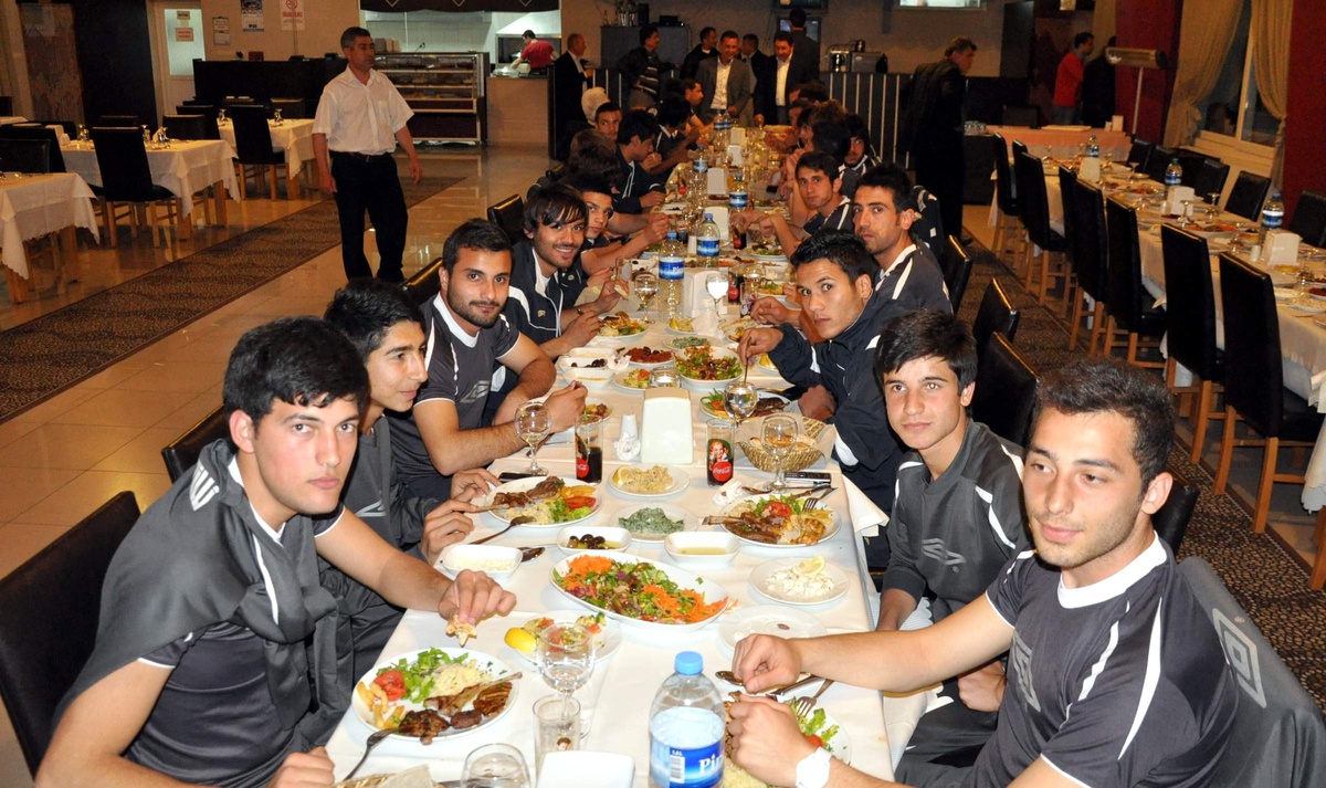 Play Out Oynayacak Yıldızgücüspor\'a Moral