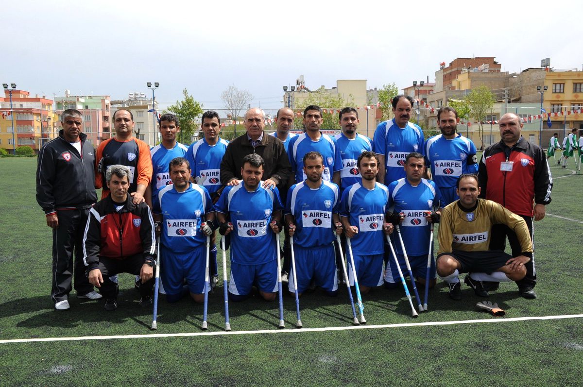 Şahinbey Ampute, İzmir'den 3 Puanla Döndü