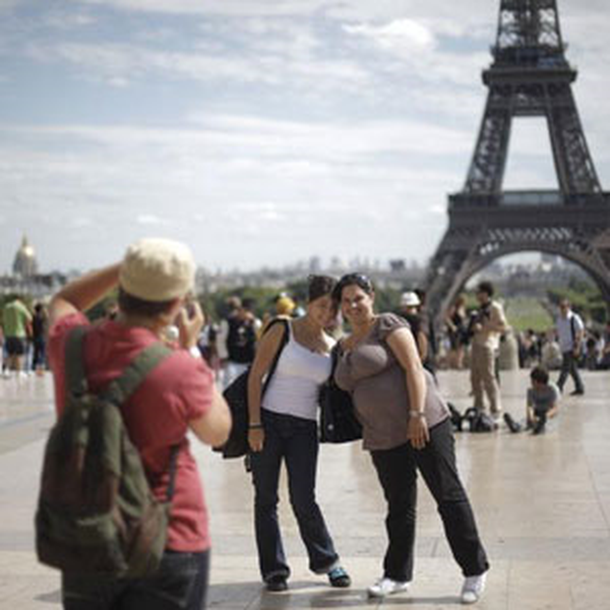 Turistlere En Kaba Davranan Ülke Fransa