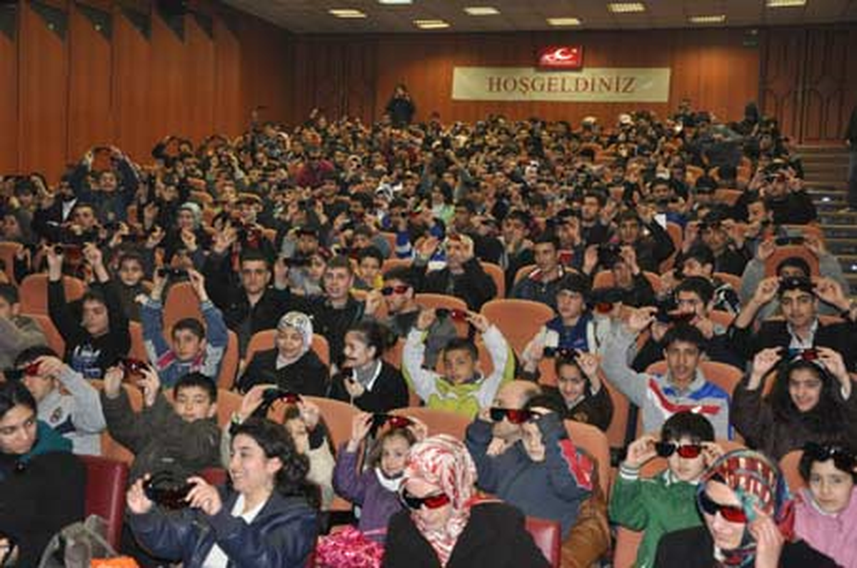 3D Sinemaya Yoğun İlgi