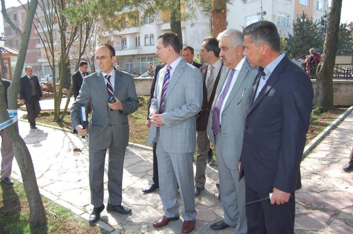 646 Yıllık Tarihi Taş Köprü'de Hasar Yok