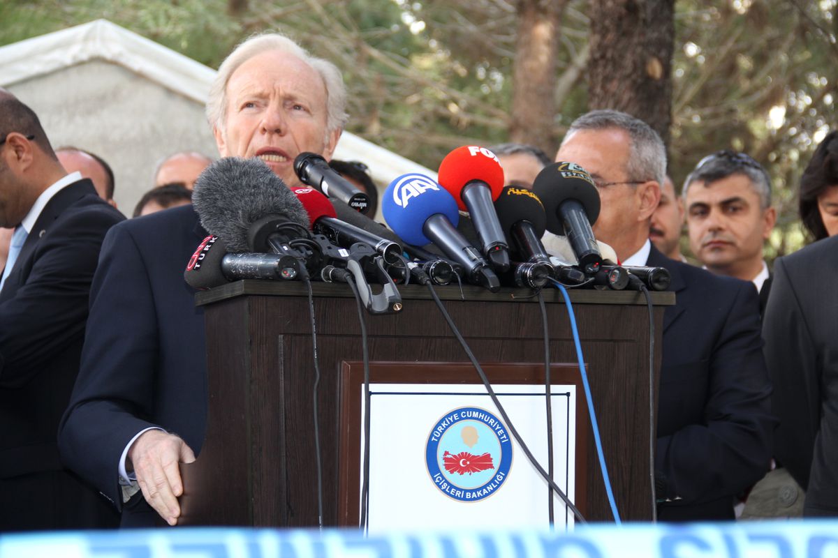 ABD\'li Senatörler, Muhaliflerin Desteklenmesini İstedi
