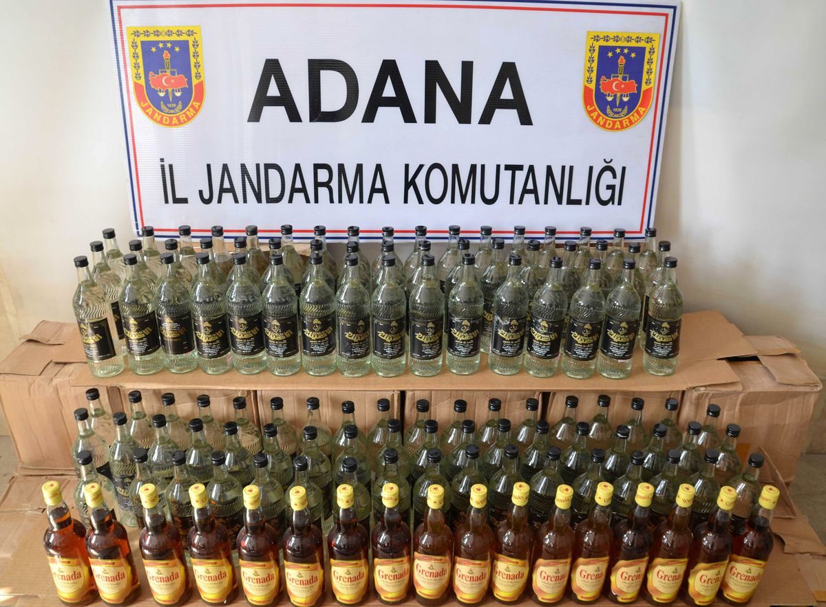 Adana\'da 501 Şişe Kaçak İçki Ele Geçirildi