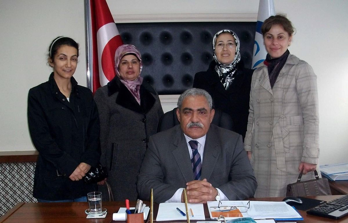 AK Parti Kadın Kollarından Sgk Müdürüne Ziyaret