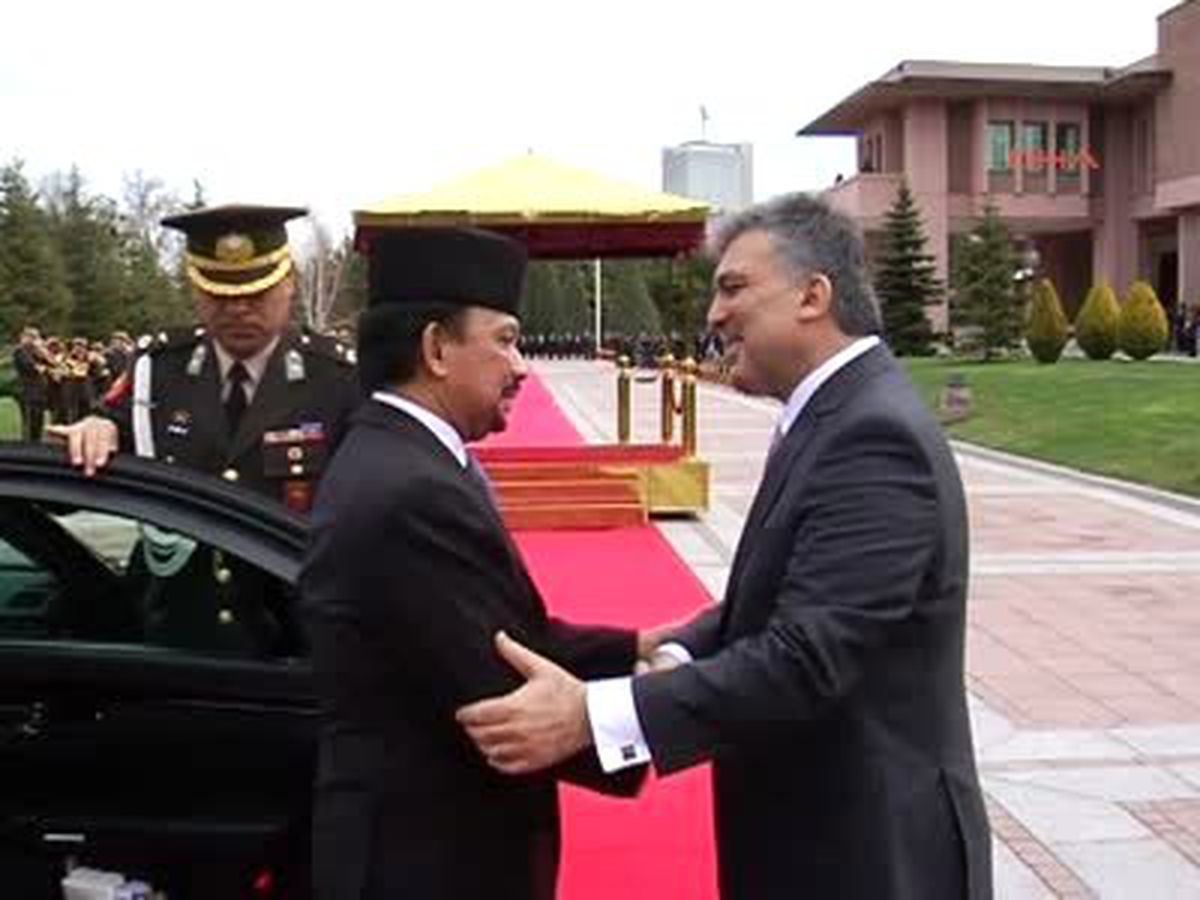 Brunei Sultanı Ankara\'da