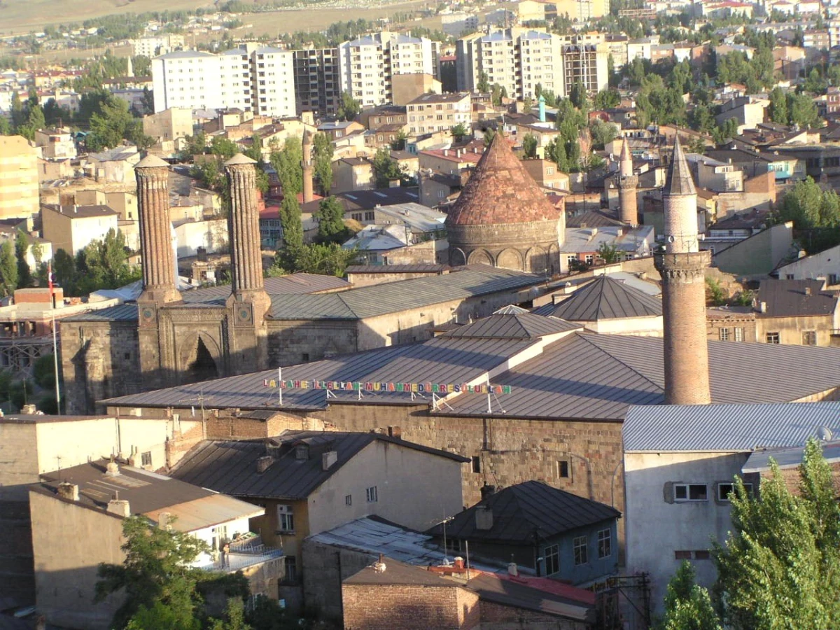 Büyükşehir Belediye Meclisi'nde Alınan Kararla, Erzurum'un Bir 'Kardeş Kenti' Daha Oldu…