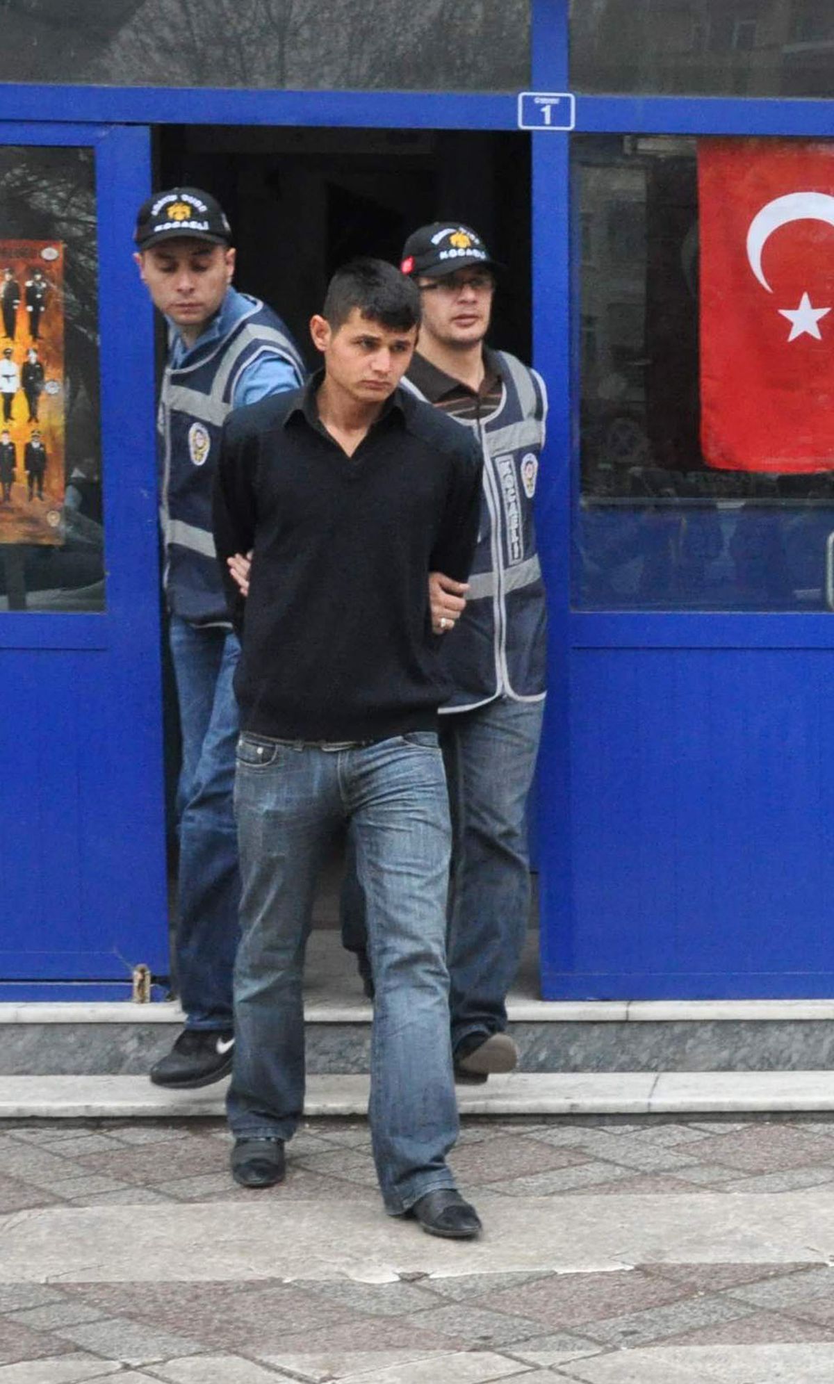 Çalışmak İçin Kocaeli\'ye Geldiği Gün Cinayet İşledi
