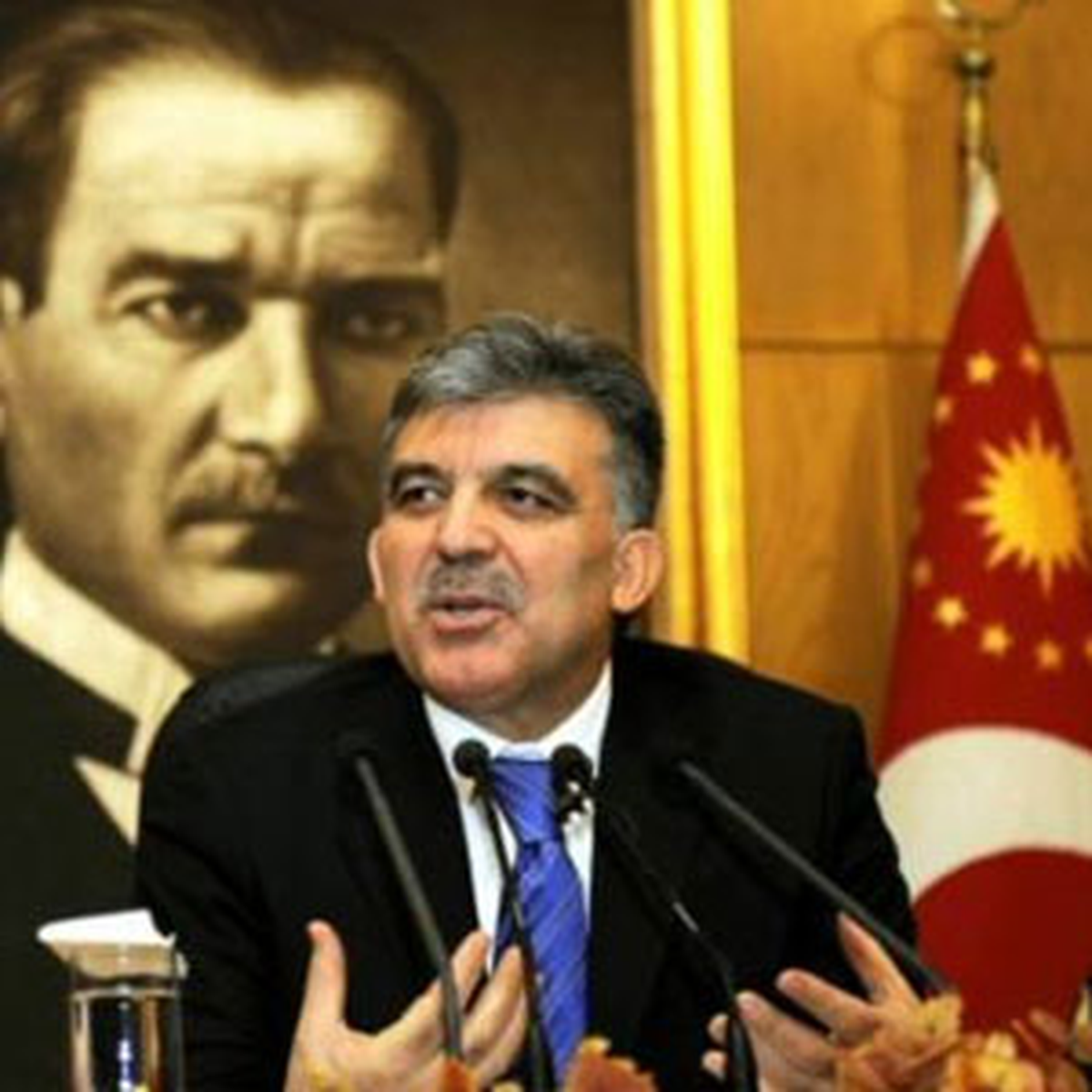 Cumhurbaşkanı Abdullah Gül, Kamuoyunda "4+4+4" Olarak Bilinen ve ZorunluEğitimi Kademeli Olarak 12...