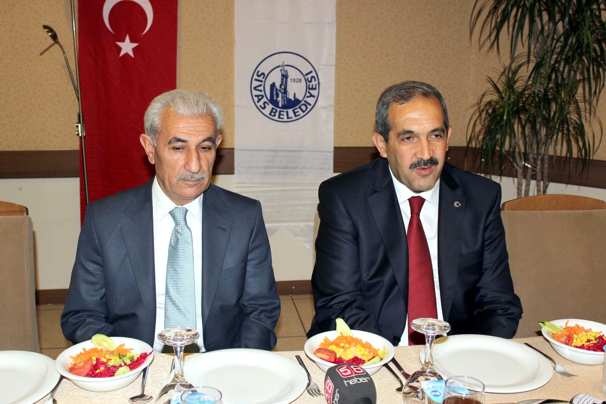 Doğan Ürgüp Voleybolculara Moral Yemeği Verdi