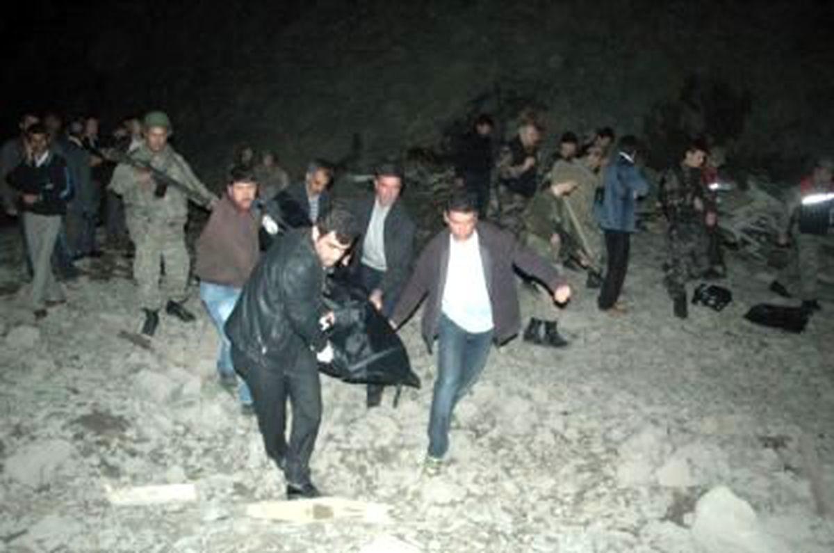Elazığ\'da Hortum Faciası: 4 Ölü