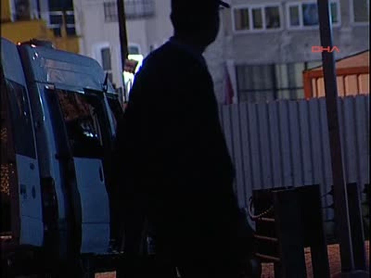 Valilik Duvarında Bomba Bulundu