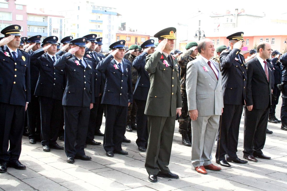Kars\'ta Polis Haftası Etkinlikleri