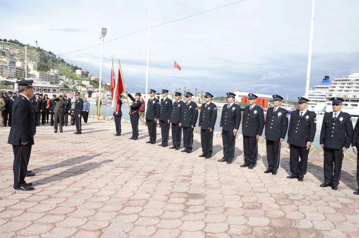 Kuşadası\'nda Polis Haftası Kutlamaları