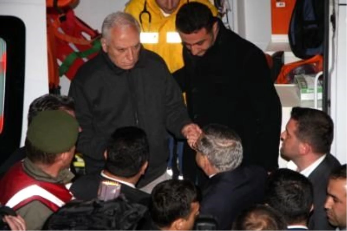 Mehmet Haberal Ambulansla Zonguldak\'a Hareket Etti