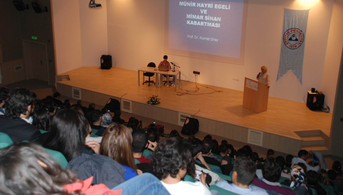 'Mimar Sinan Günleri' Tüm Hızıyla Sürüyor
