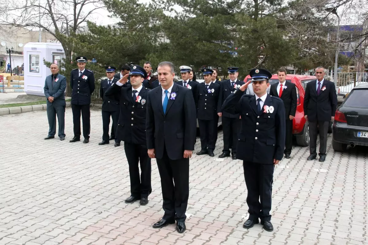 Muradiye'de Polis Haftası Kutlaması