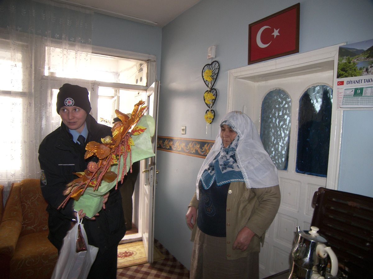 Narman\'da Şehit Aileleri Ziyaret Edildi