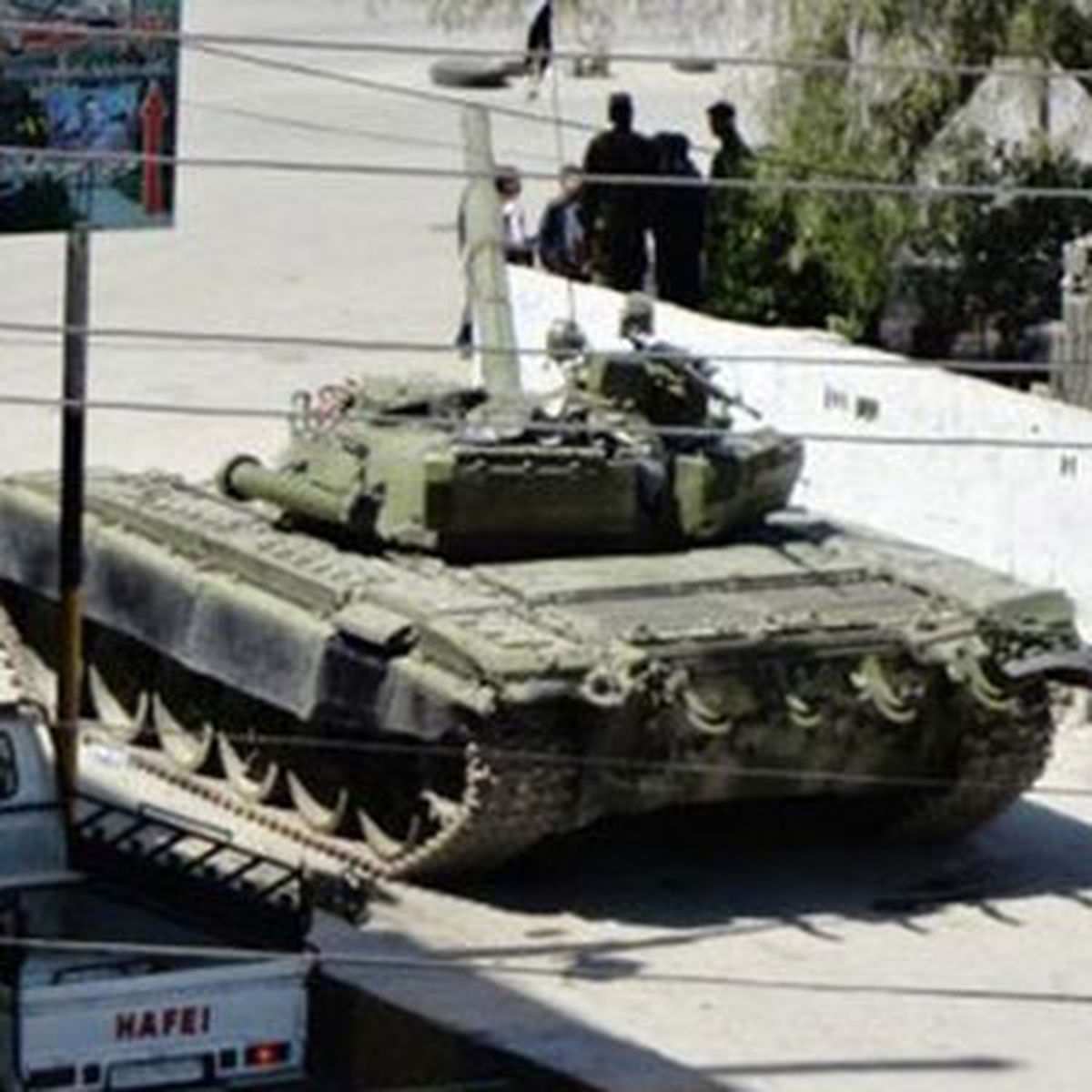 Suriye Ordusu Tanklarla Saldırıyor