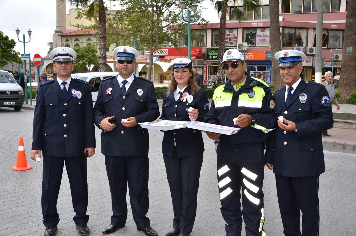 Tarsus\'ta Sürücülere Cezeryeli Trafik Uyarısı