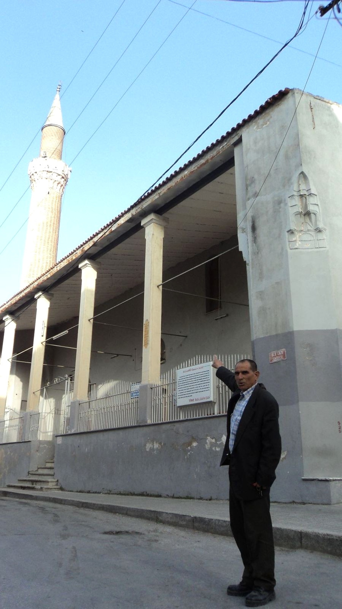 Tire Ulu Camii, Yıkılma Tehlikesiyle Karşı Karşıya