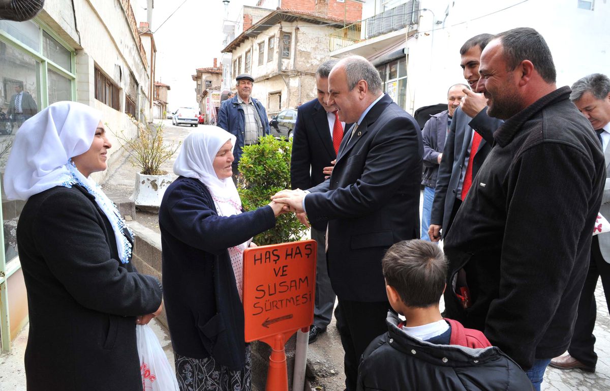 Vali Çakacak Ulubey\'de İncelemelerde Bulundu