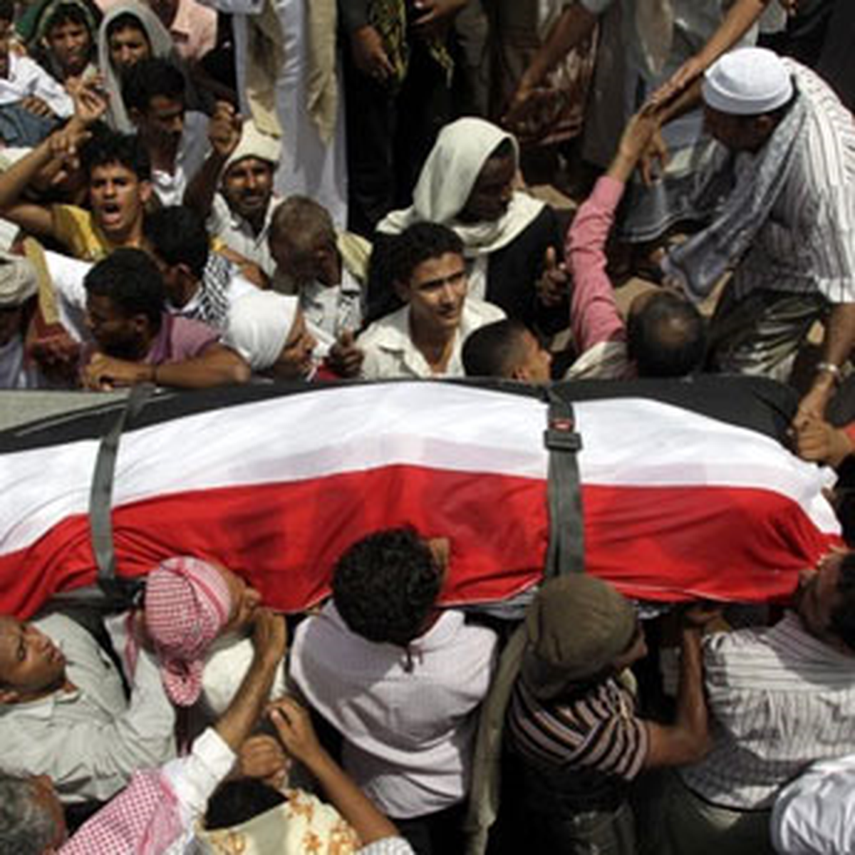 Yemen\'deki Çatışmalarda Ölü Sayısı 127